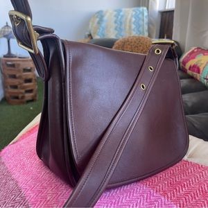 Vintage coach Patricia legacy